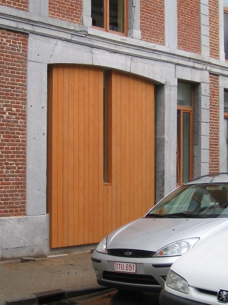 MO0403_PORTE
