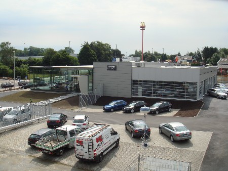 EM1204